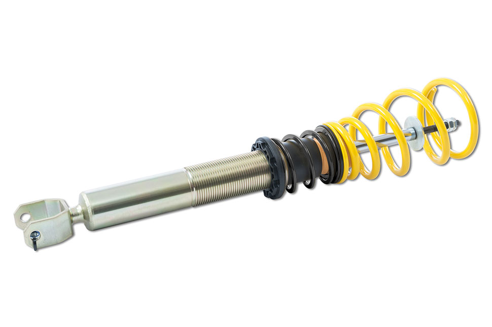 The 20 to 45 mm adjustment of the stepless lowering is done directly via the trapezoidal thread on the shock absorbers.